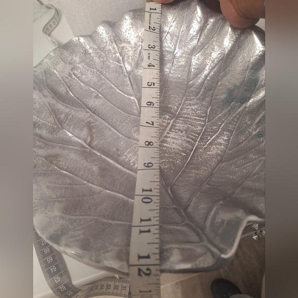 Silver Cabbage leaf decorative dish - New - Picture 4 of 4